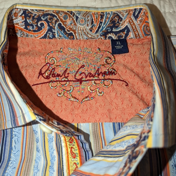 Robert Graham Shirt - I was scammed by @mercatorcv - Picture 3 of 10
